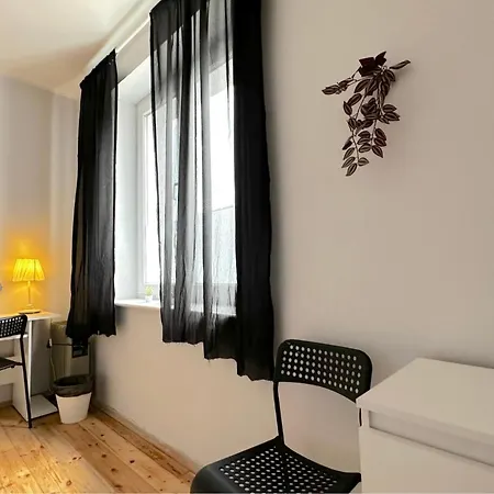 Ocular - 12 Minutes To Old Town & Seaside ホームステイ グダニスク